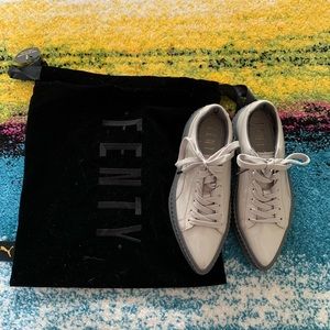 FENTY Women’s Pointy Creeper Patent 35.5